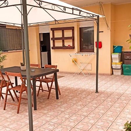 Domumontegrappa - Appartamento Indipendente Con Giardino - Sestu Eksteriør billede