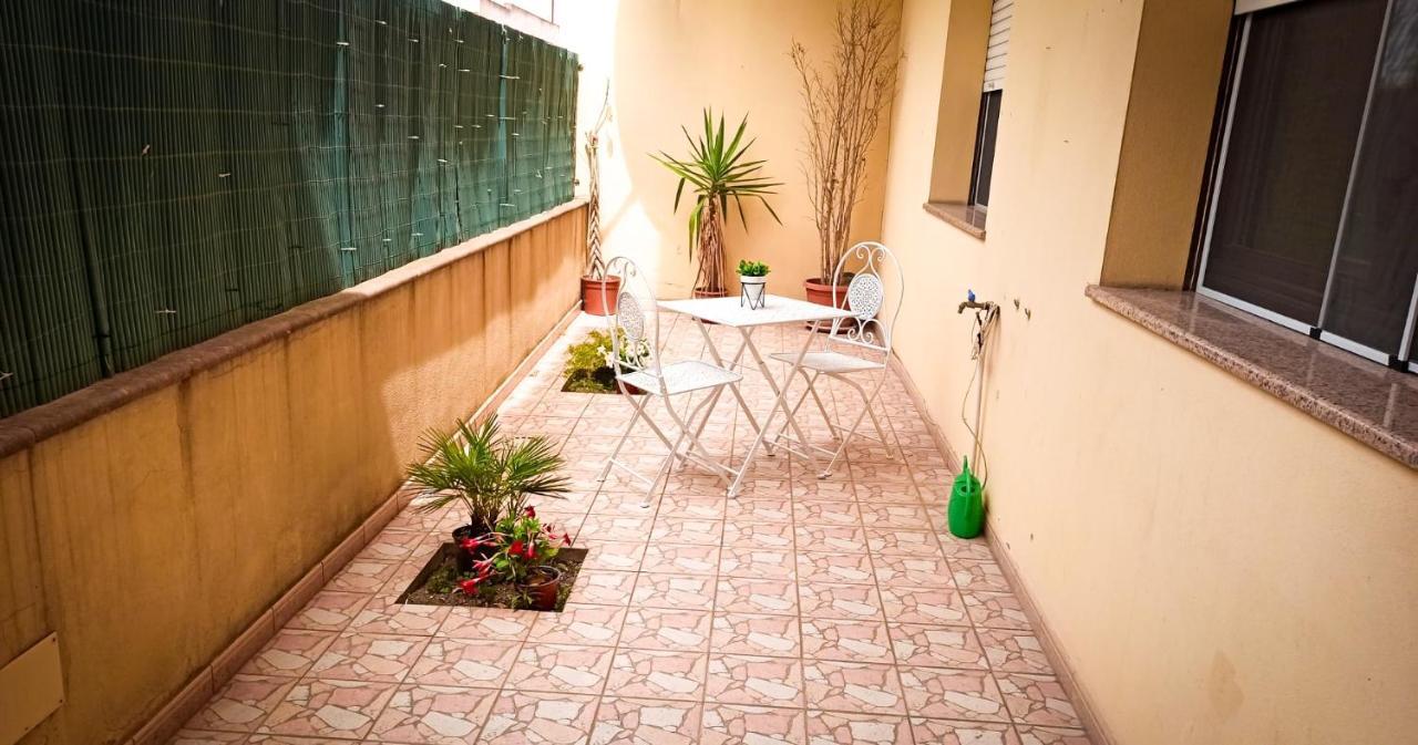 Domumontegrappa - Appartamento Indipendente Con Giardino - Sestu Eksteriør billede